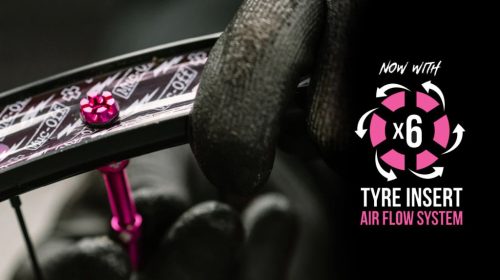 Muc-Off Tubeless szelep 44mm szivárvány V2